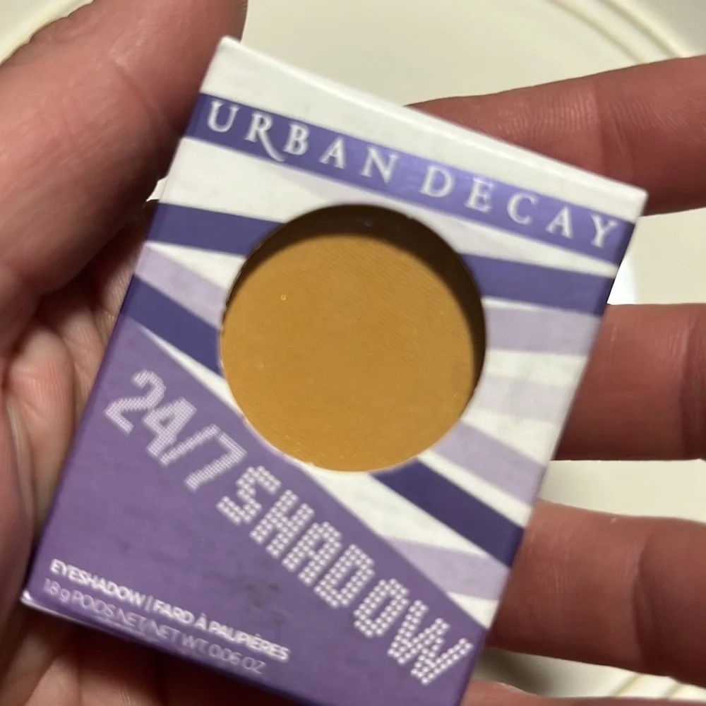 ♣️💋Urban Decay Rundown 24/7 Eyeshadow